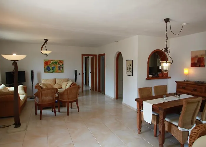 Chrisuli - Well Furnished Villa With Panoramic Views In Moraira